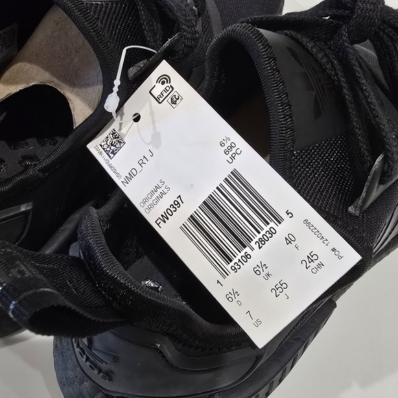 Adidas | Black Sneakers Unisex Size W7 - Picture 10 of 10